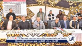 محافظ أسيوط يشهد القرعة العلنية لاختيار الفائزين بترخيص 100 سيارة ميكروباص وتمانية للعمل بالمحافظة