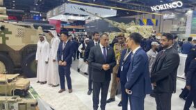 زائرو جناح الإنتاج الحربي يشيدون بقوة مصر وتقدمها في مجال الصناعات العسكرية