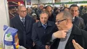 بحضور آلاف المواطنين.. محافظ بورسعيد ورئيس الغرفة التجارية يفتتحان معرض أهلا رمضان
