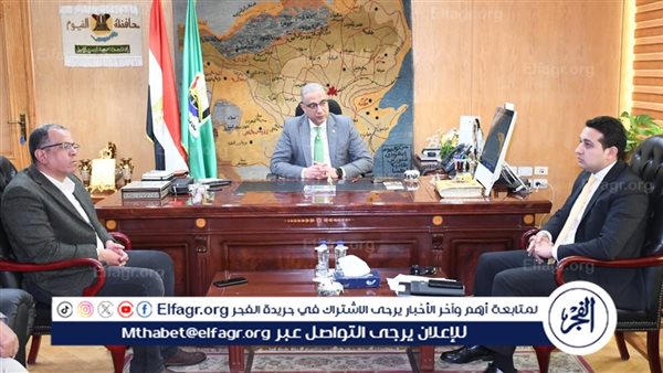 محافظ الفيوم يتابع مستجدات تنفيذ مسار القطار الكهربائي السريع بالمحافظة