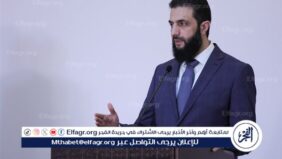 مصادر سورية: الرئيس السوري أحمد الشرع يصل محافظة إدلب ويتجول في شوارعها