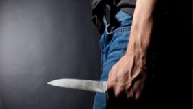 التحقيق مع سائق شرع في قتل آخر طعنا بسبب حادث تصادم في الطالبية