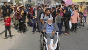 إعلام فلسطيني: نزوح الأهالي من  مخيم الفارعة  في مدينة طوباس بسبب العملية العسكرية الإسرائيلية المستمرة لليوم 7 على التوالي
