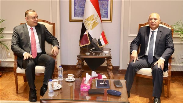 كامل الوزير يبحث مع سفير قطر بالقاهرة سبل تعزيز التعاون بين البلدين في مجالي الصناعة والنقل