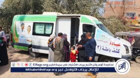 رئيس مركز أسيوط يتابع أعمال القافلة الطبية بقرية بني غالب