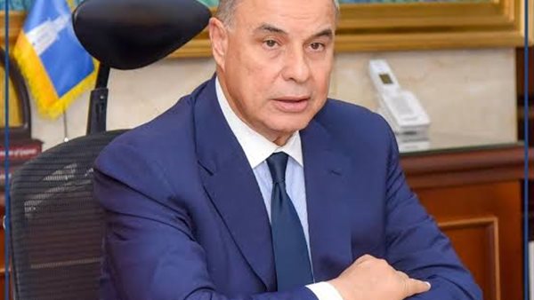 محافظ الإسكندرية يهنئ رئيس الجمهورية والشعب المصري بذكرى انتصارات العاشر من رمضان