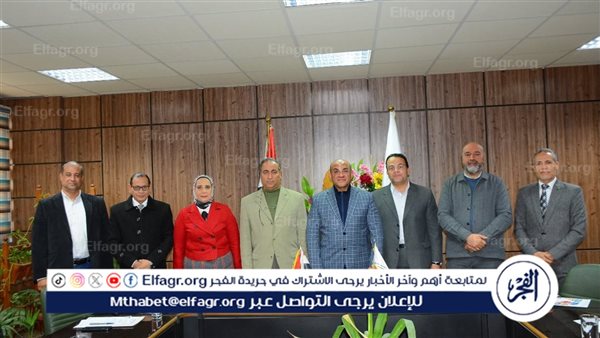 تفاصيل اجتماع مركز التنمية المستدامة بجامعة أسيوط اليوم