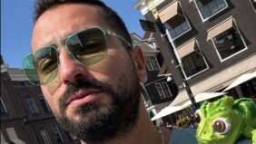 محمد الشرنوبي يشارك بأغنية  إتداريت  ضمن مسلسل  80 باكو