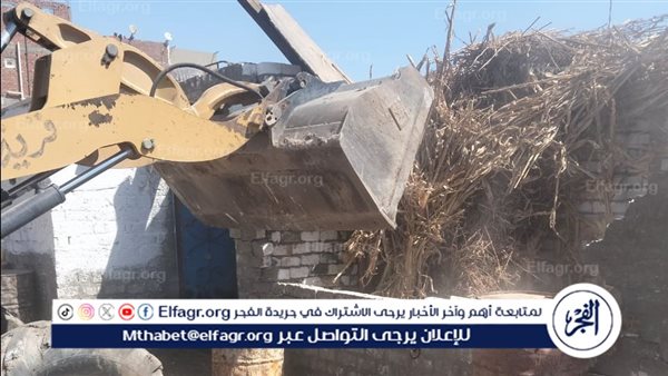 إزالة 11 حالة تعدي على أراضي زراعية وأملاك دولة بمركزي منفلوط وأبوتيج بأسيوط