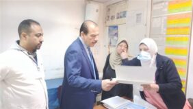 نائب الوزير يتفقد وحدات طب الأسرة بمحافظة القاهرة ويوصي بصرف مكافأة للمتميزين ومجازاة المقصرين