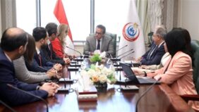 “عبدالغفار” يبحث مع وفد شركة  ميدترونيك  سبل التعاون المشترك في مجال التكنولوجيا والحلول الطبية