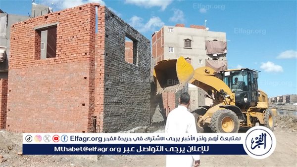 إزالة 15 حالة تعدى علي أراضي أملاك الدولة بابو مناع بحرى بدشنا