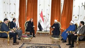 وزير الأوقاف يشهد اجتماعًا لتعزيز عمل اتحاد الأوقاف العربية