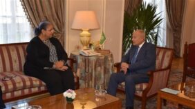 أبو الغيط يلتقي ممثلة السكرتير العام للأمم المتحدة الجديدة في ليبيا